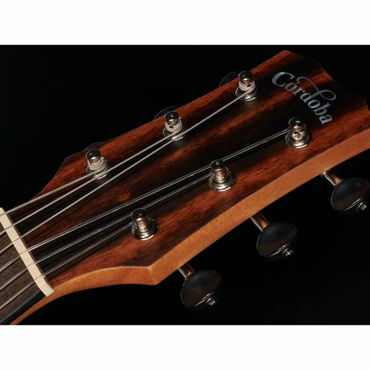 Cordoba Mini II EB-CE Natural