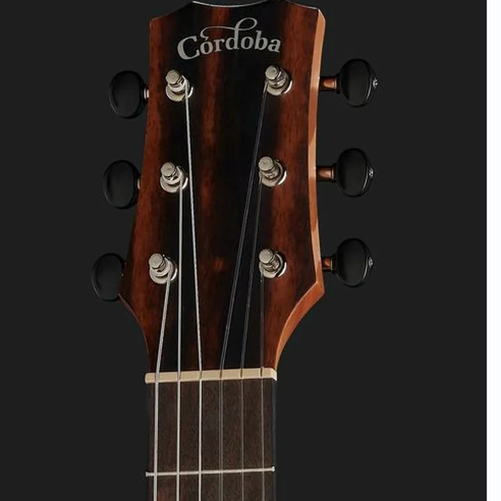 Cordoba Mini II EB-CE Natural