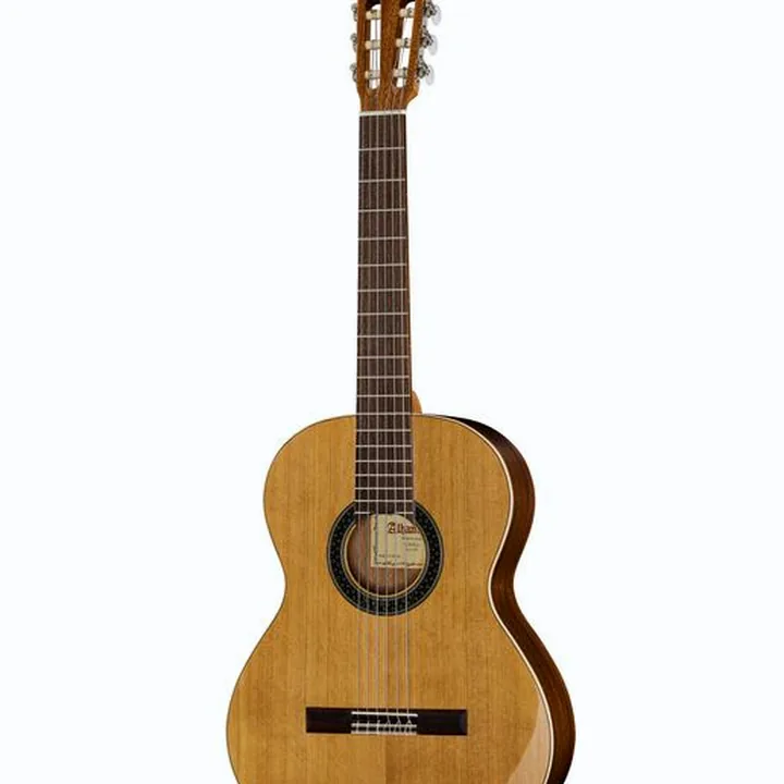 Test completo de la guitarra Alhambra 1C HT LH con funda incluida