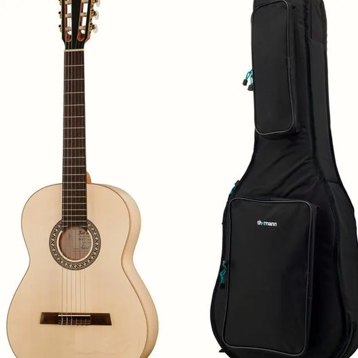 Test completo Höfner HGL7 Green Line w/Bag guitarra clásica
