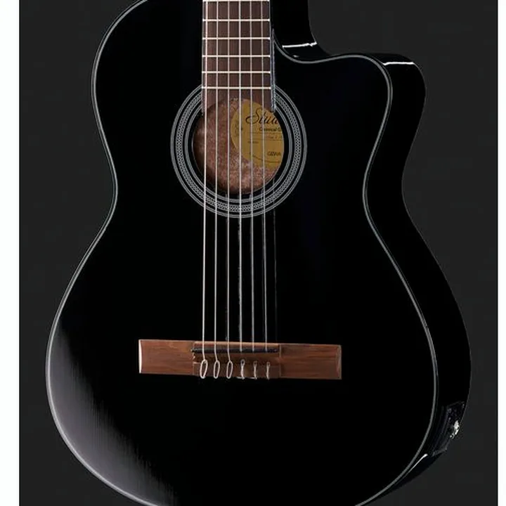 Gewa Student Black 4/4 E-Acoustic