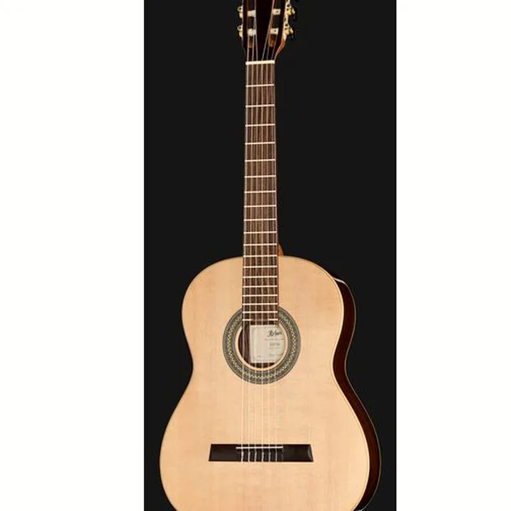 Höfner HF18 Classical w/GigBag