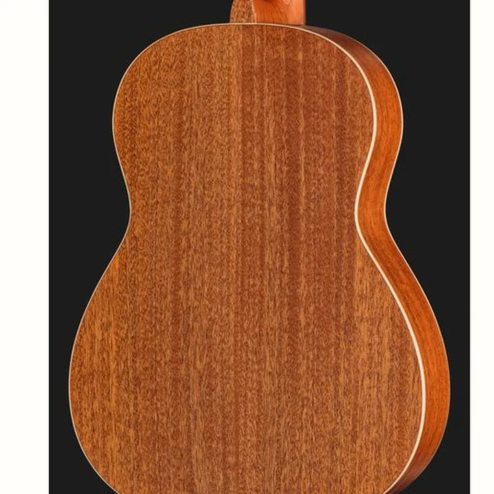 La Mancha Rubi CM/59 3/4 Armrest Edition