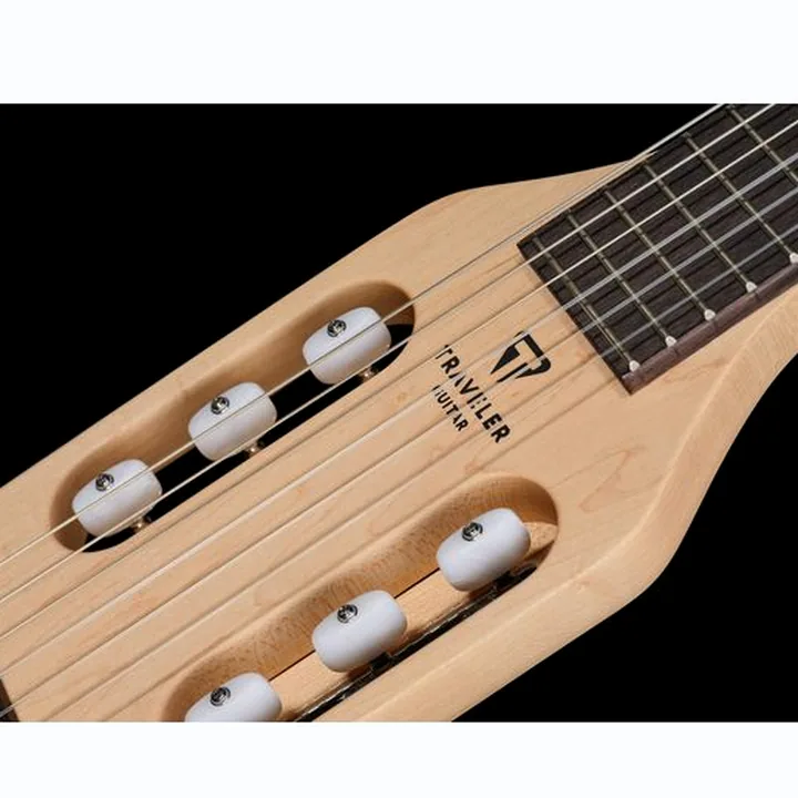 Traveler Guitar Ultra Light Nylon Natural